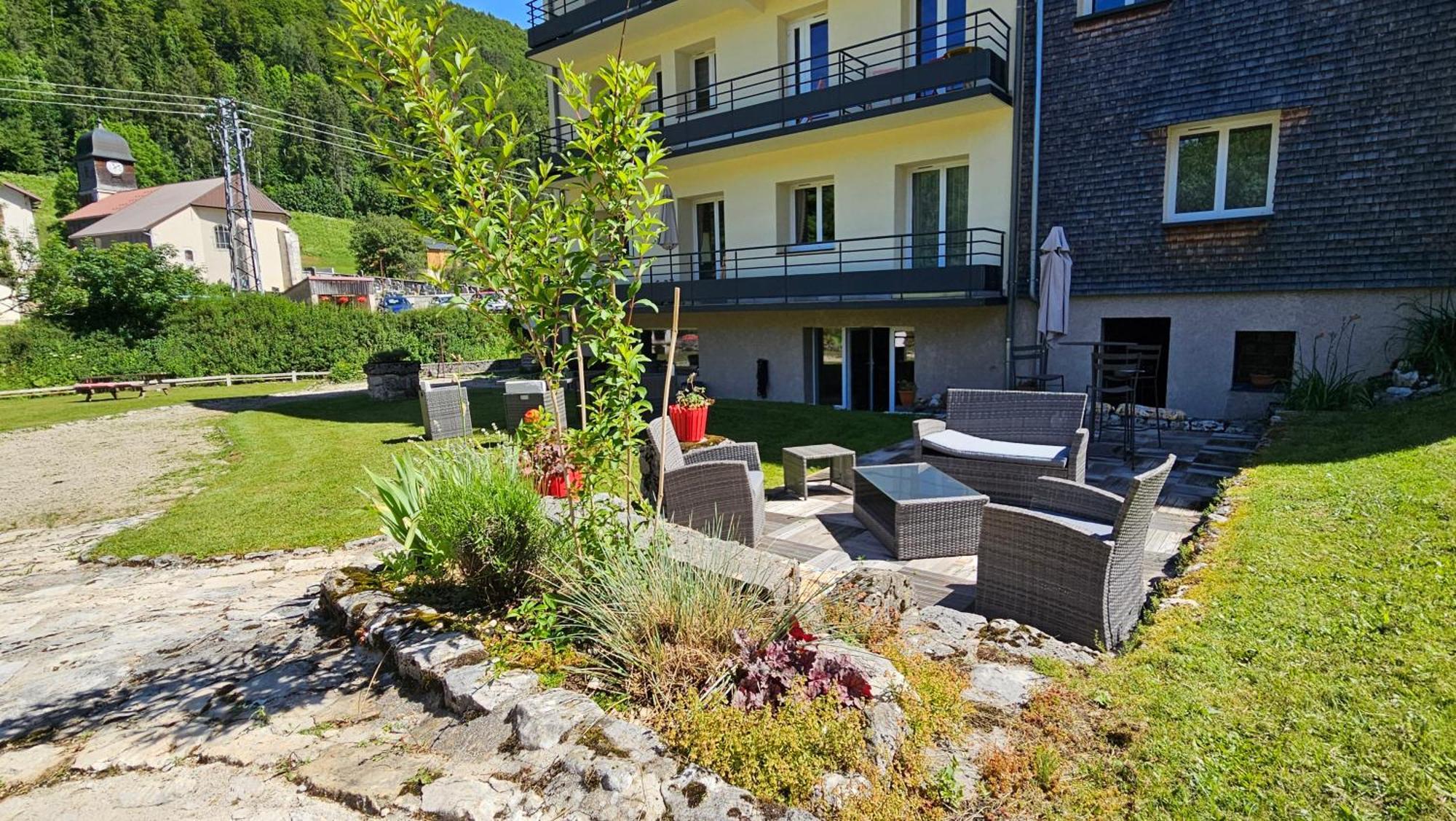 Dvacances Residence Les Tavaillons มีฌูซ์ ภายนอก รูปภาพ
